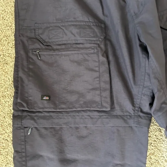 OuterSport men’s zip off hiking cargo pants. Elastic waist w belt. Nylon. Cargo - Picture 2 of 13